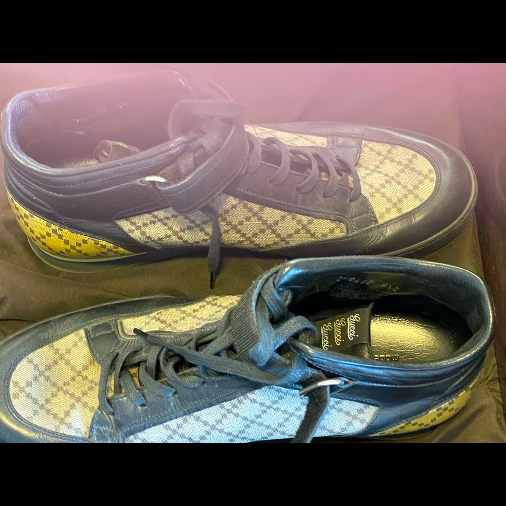 Gucci sneakers (Box and dust bag included)